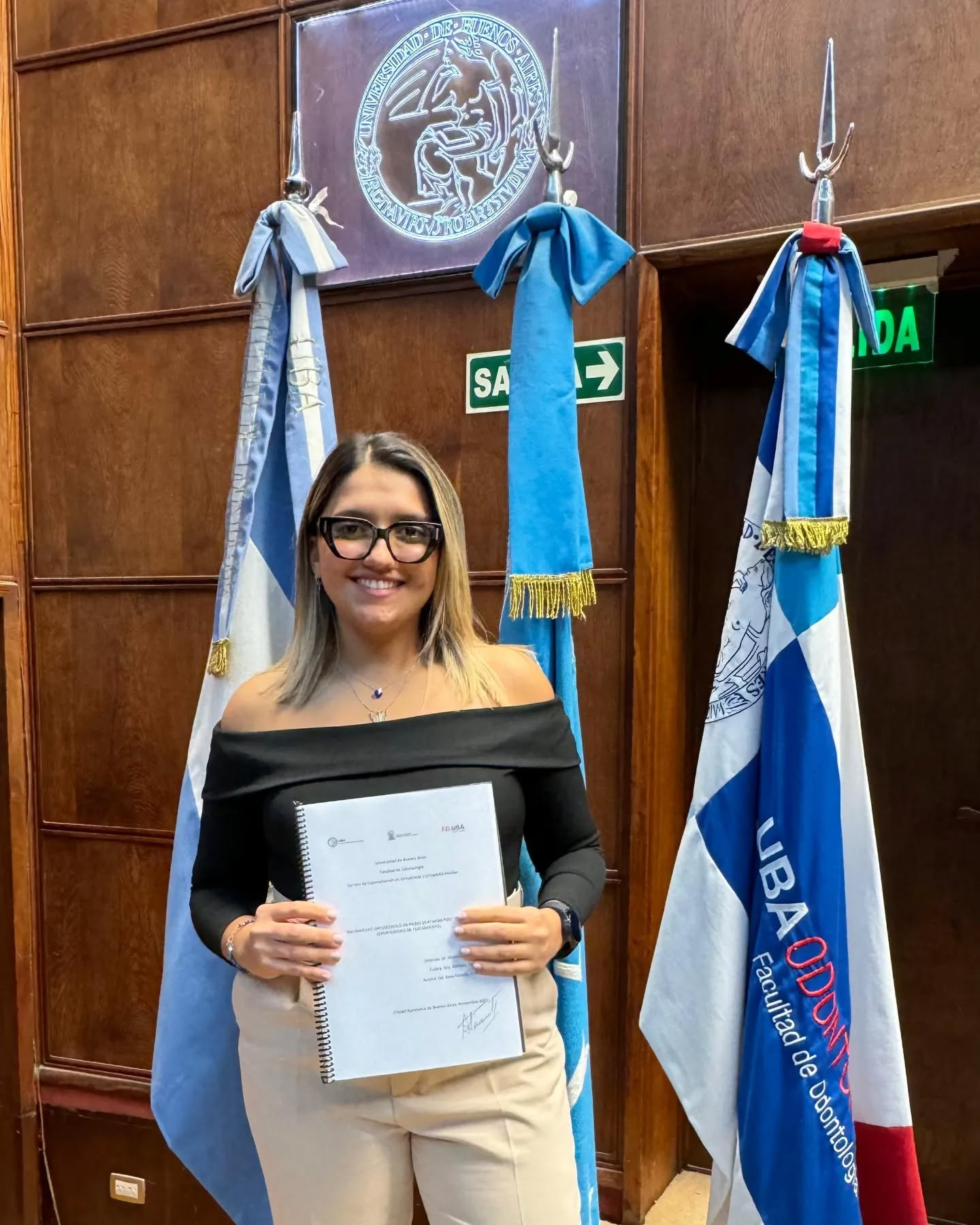 Dra. Fio Forciniti - Odontóloga UBA con diploma